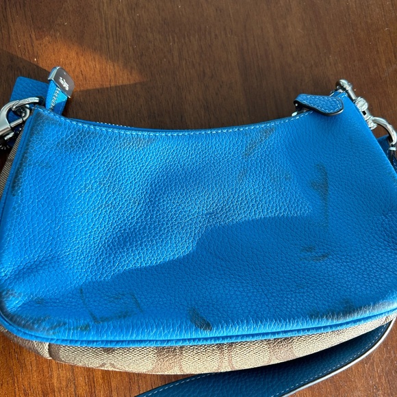 Coach Leather Crossbody Bag - Picture 6 of 7